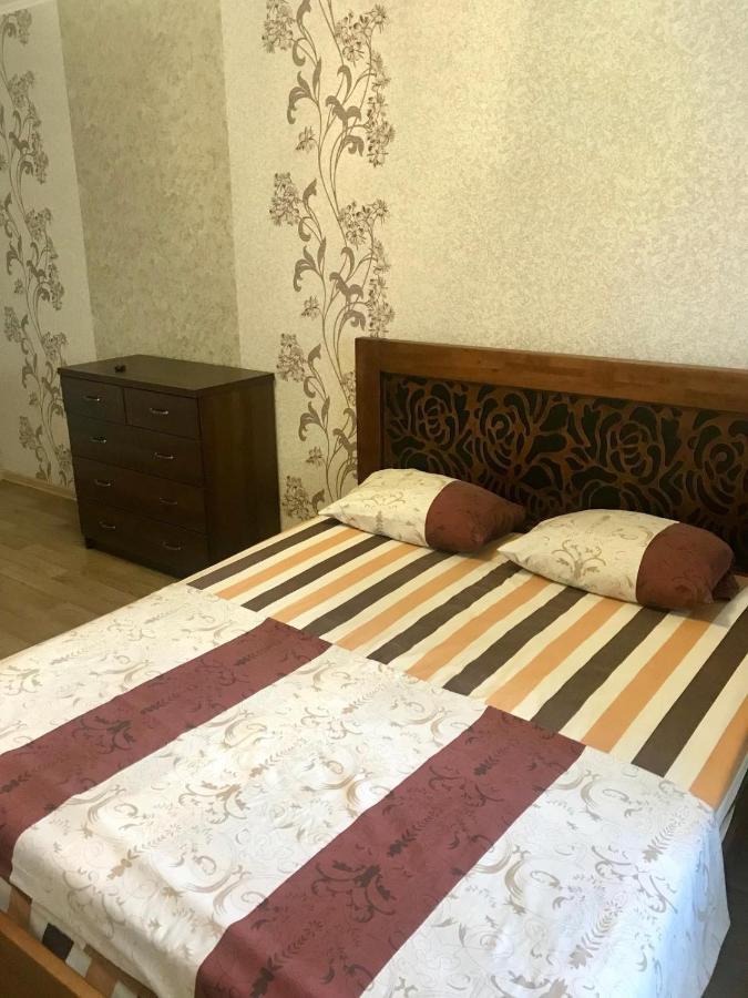 Apartment затишна біля дніпра! *